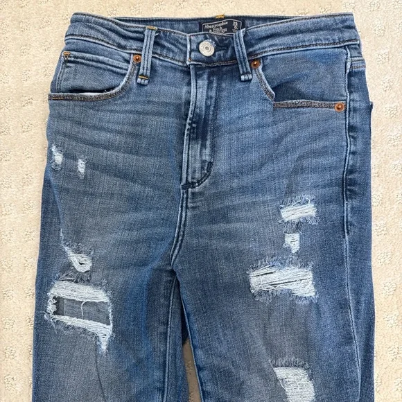 Abercrombie & Fitch Simone High Rise Super Skinny Distressed Jeans | 25 Short - Picture 3 of 6
